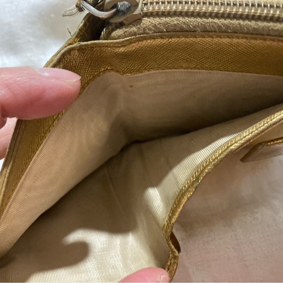 PRADA COIN WALLET Gold Metallic 4 x 4 - Picture 6 of 8